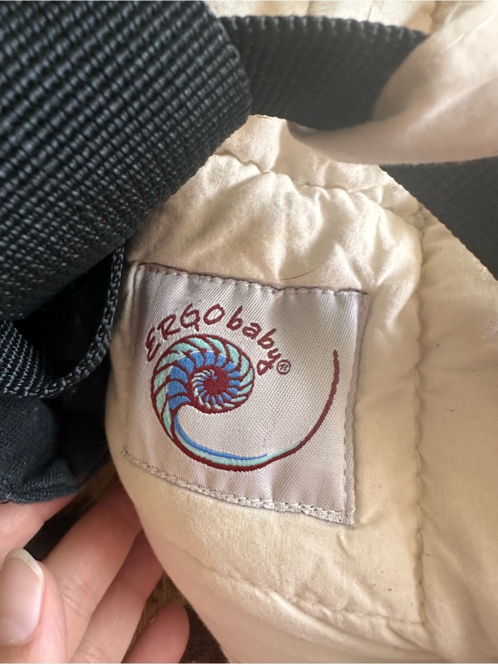 Ergobaby - Picture 4 of 5